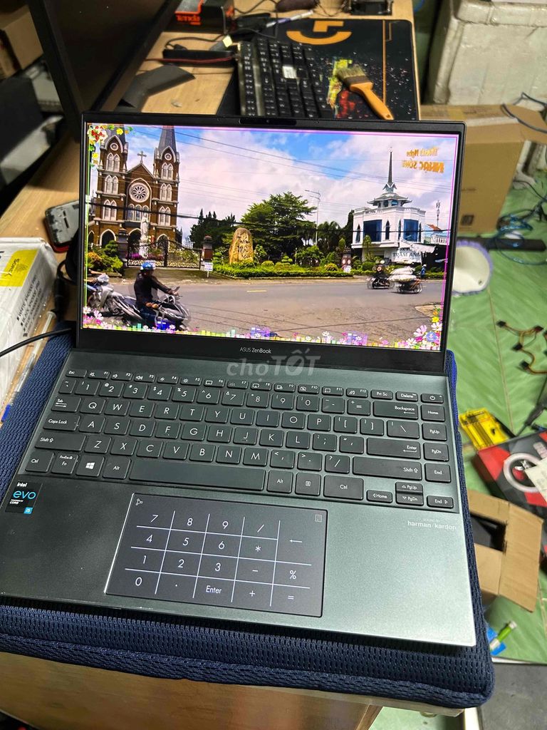Asus UX325EA 13.3 inch 8GB/512GB. Mua bán Laptop tại Huyện Chợ Mới An Giang được đăng bởi Nguyễn chí linh hình 1