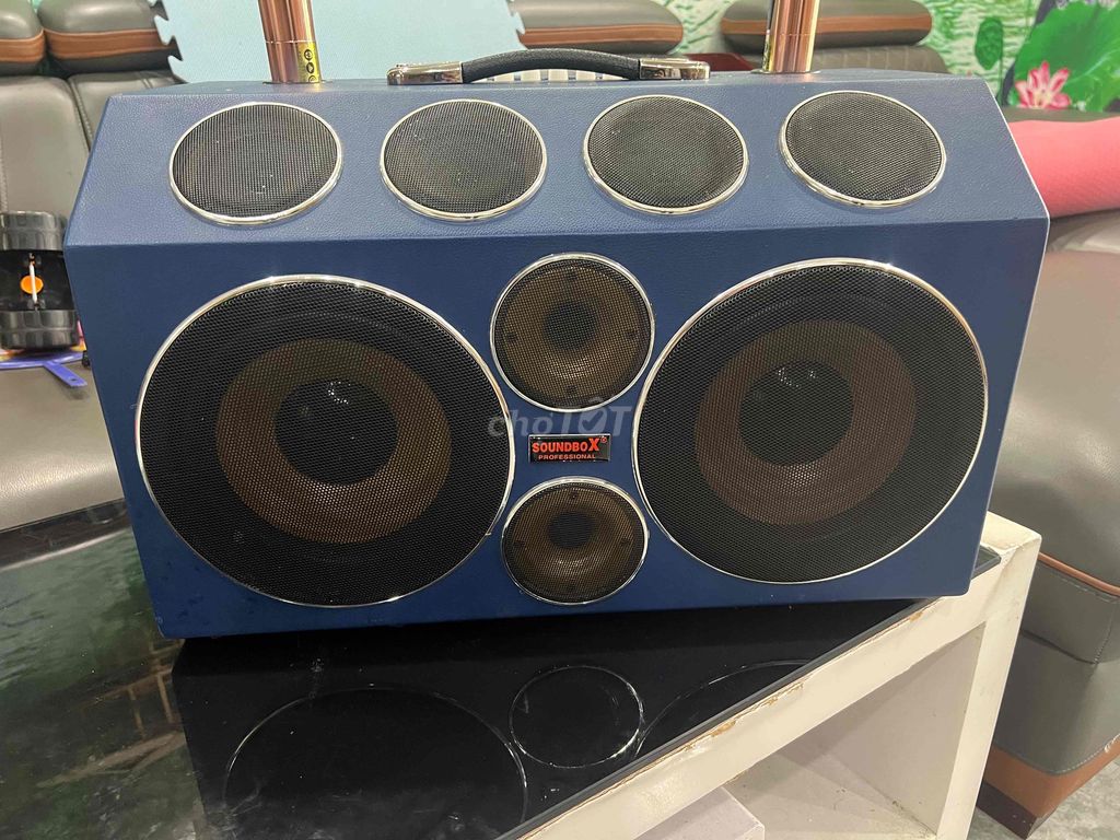 Loa karaoke Soundbox Xanh dương. Mua bán Tivi, Âm thanh tại Huyện Đức Hòa Long An được đăng bởi Long hình 1