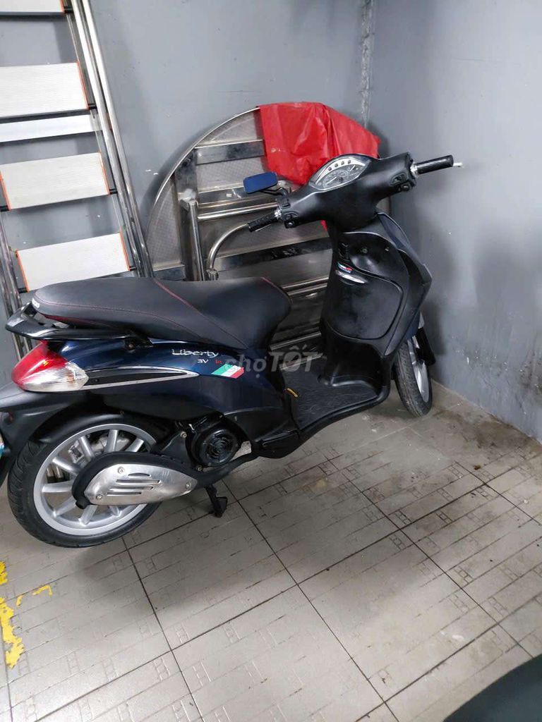 Piaggio Liberty Xanh đen Đã qua sử dụng. Mua bán Xe máy tại Quận 3 Tp Hồ Chí Minh được đăng bởi danh hình 2