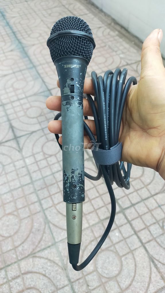 Microphone Shure hàng  bãi xịn . Mua bán Tivi, Âm thanh tại Huyện Bình Chánh Tp Hồ Chí Minh được đăng bởi âm thanh gia đình  hình 1