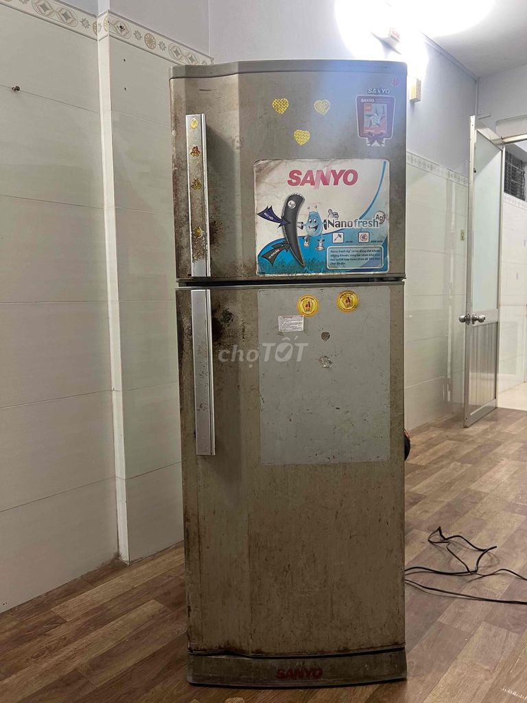 Tủ lạnh Sanyo SR-S19JN(S) Xám. Mua bán Tủ lạnh tại Quận 11 Tp Hồ Chí Minh được đăng bởi Nofret  hình 1
