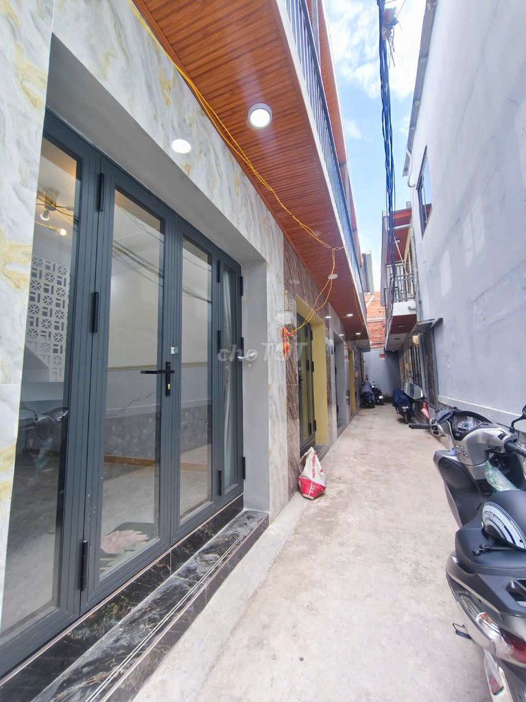 Nhà bán hbchanh,Thủ Đức 