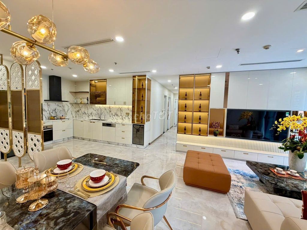Bán căn 4PN 140m2, Full đồ Decor, Có sổ. Giá 19.5 tỷ. LH Cozy Home