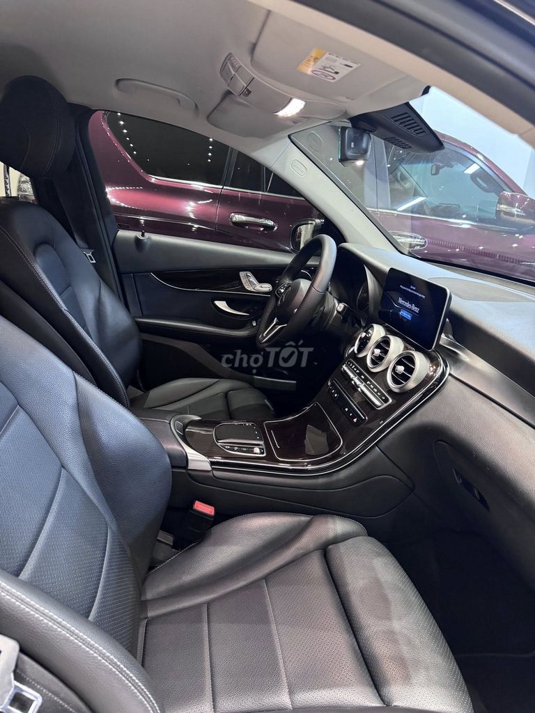 MERCEDES GLC200 Model 2022 Màu Đen. Mua bán Ô tô tại Quận Gò Vấp Tp Hồ Chí Minh được đăng bởi Sĩ Minh hình 7