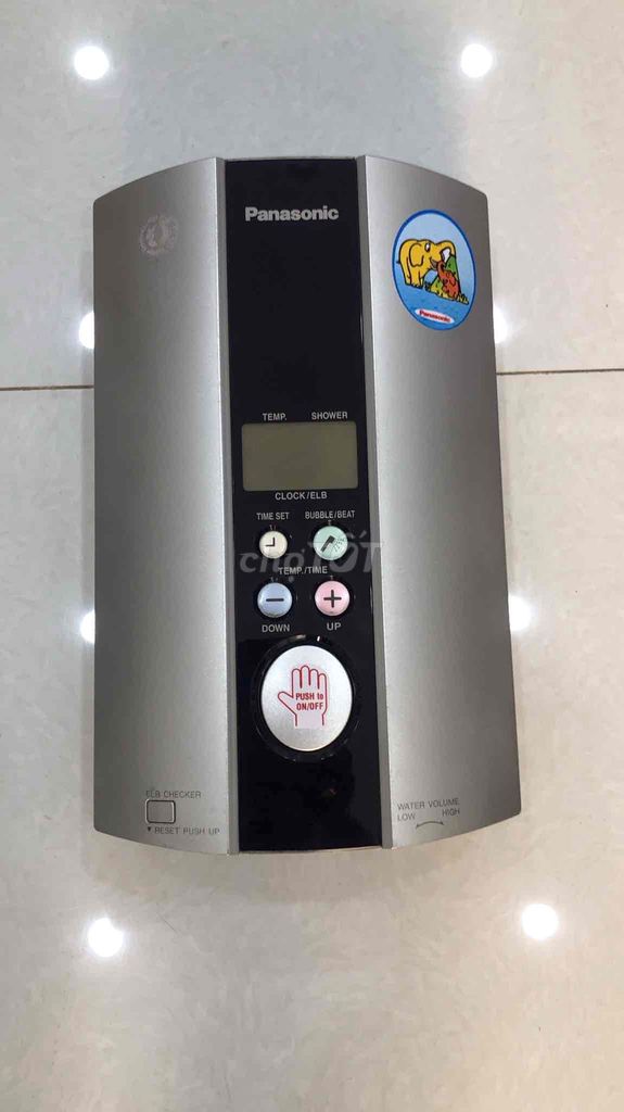 máy tắm nước nóng hiểm thị Panna xatxa