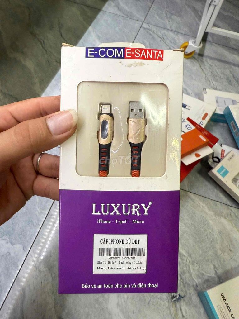 Cáp sạc E-COM E-SANTA. Mua bán Phụ kiện (Màn hình, Chuột...) tại Huyện Đức Hòa Long An được đăng bởi Nguyễn Bảo Thủ hình 1