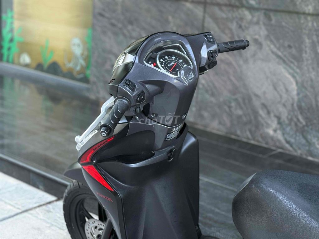 Honda Vision Sport Đặc Biệt nhám cực mới 29H2. Mua bán Xe máy tại Quận Ba Đình Hà Nội được đăng bởi Xe Máy Nam Thi hình 11