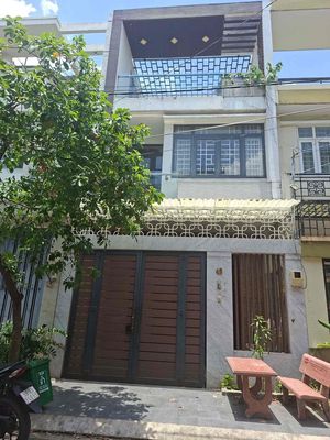 Аренда · 3 комн. · 90 м² · Thành phố Thủ Đức, ул. 0972980239