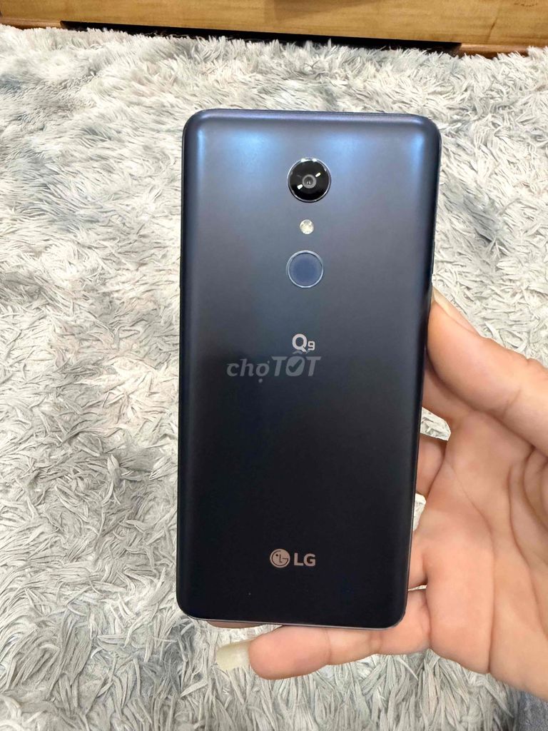 LG Q9 4GB/64GB Đen. Mua bán Điện thoại tại Quận Ninh Kiều Cần Thơ được đăng bởi Điện Thoại Cỏ Cần Thơ  hình 1