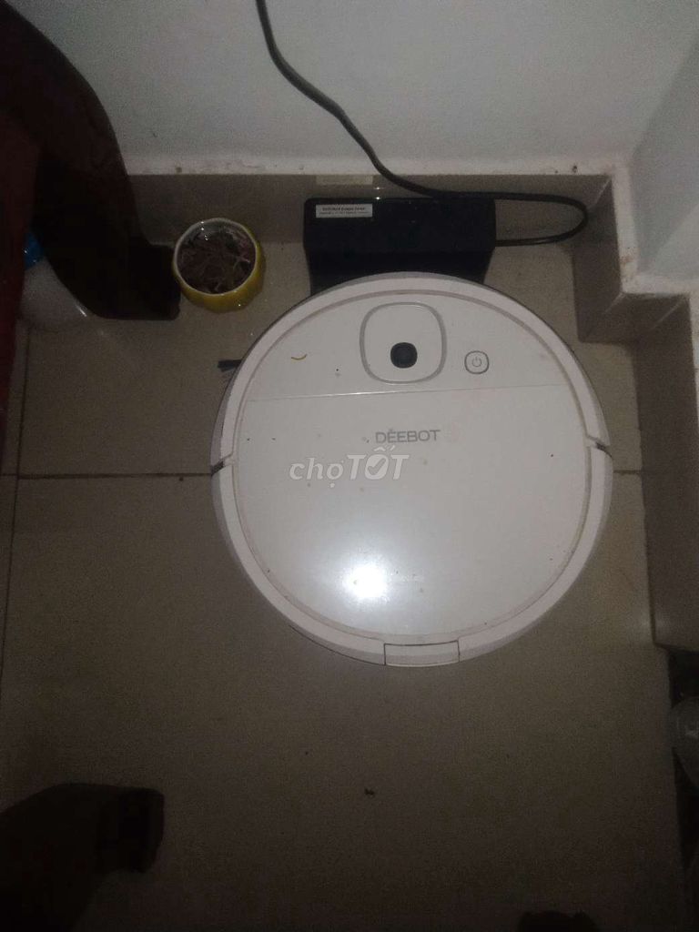 Robot hút bụi Deebot Trắng. Mua bán Thiết bị vệ sinh, nhà tắm tại Thành phố Huế Thừa Thiên Huế được đăng bởi Nhất Linh hình 1