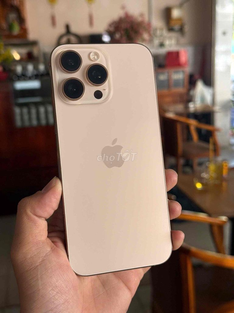 iPhone 16 Pro Max 256GB Vàng. Mua bán Điện thoại tại Thành phố Biên Hòa Đồng Nai được đăng bởi Nguyễn Hiền hình 1