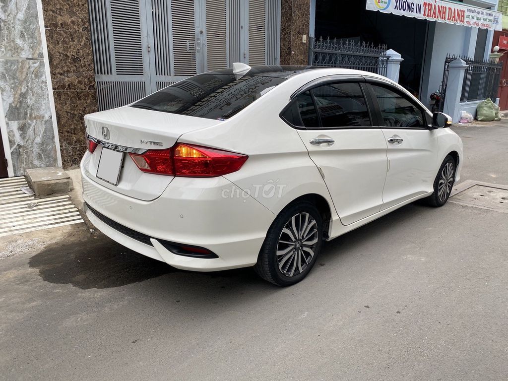 City Top 2019 số tự động, màu trắng. Mua bán Ô tô tại Quận Gò Vấp Tp Hồ Chí Minh được đăng bởi Xuân Trường hình 3