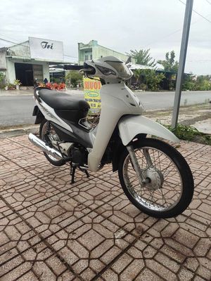 HONDA WAVE ALPHA 100 2014. Mua bán Xe máy tại Huyện Bình Tân Vĩnh Long được đăng bởi MƯỜI   BÌNH TÂN VL