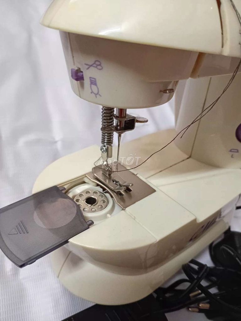 máy may. Mua bán Nội thất, đồ gia dụng khác tại Quận Bình Thuỷ Cần Thơ được đăng bởi CT hình 1