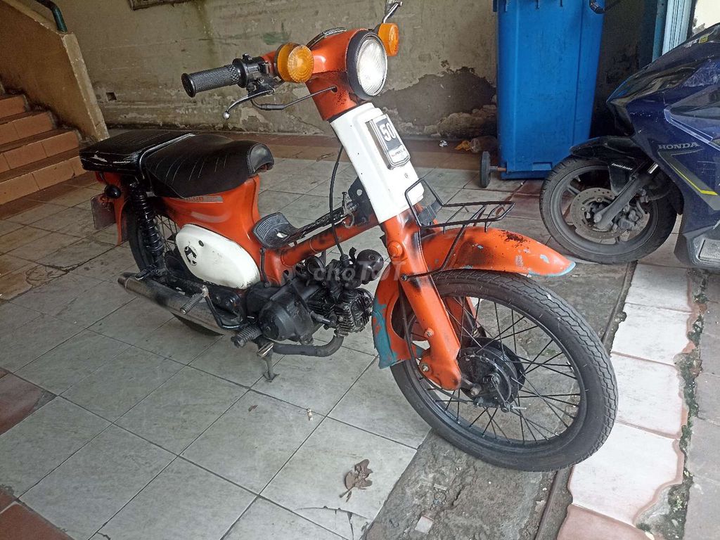 Honda Cub 81 50 cổ kiểng cà fgiấy tờ đầy đủ hợp lệ. Mua bán Xe máy tại Quận 10 Tp Hồ Chí Minh được đăng bởi văn phúc  hình 2