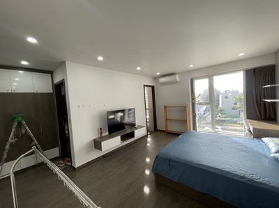 Cho thuê căn hộ Waterfront City, 1 ngủ (42m2), tách bếp.