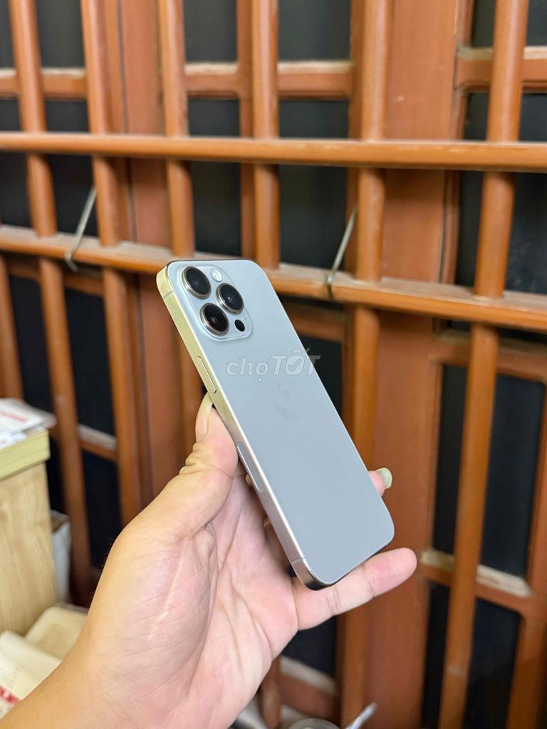 Apple iPhone 15 Pro Max 256GB Xám. Mua bán Điện thoại tại Quận Hai Bà Trưng Hà Nội được đăng bởi Huy Huấn hình 1