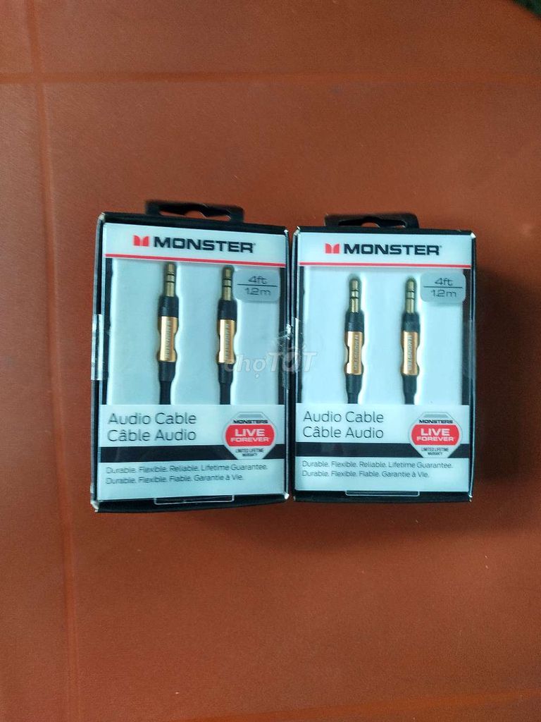 Mới tinh 💯 full box dây jack 3.5 dài 1.2m. Mua bán Thiết bị đeo thông minh tại Quận Tân Bình Tp Hồ Chí Minh được đăng bởi AHuy hình 1