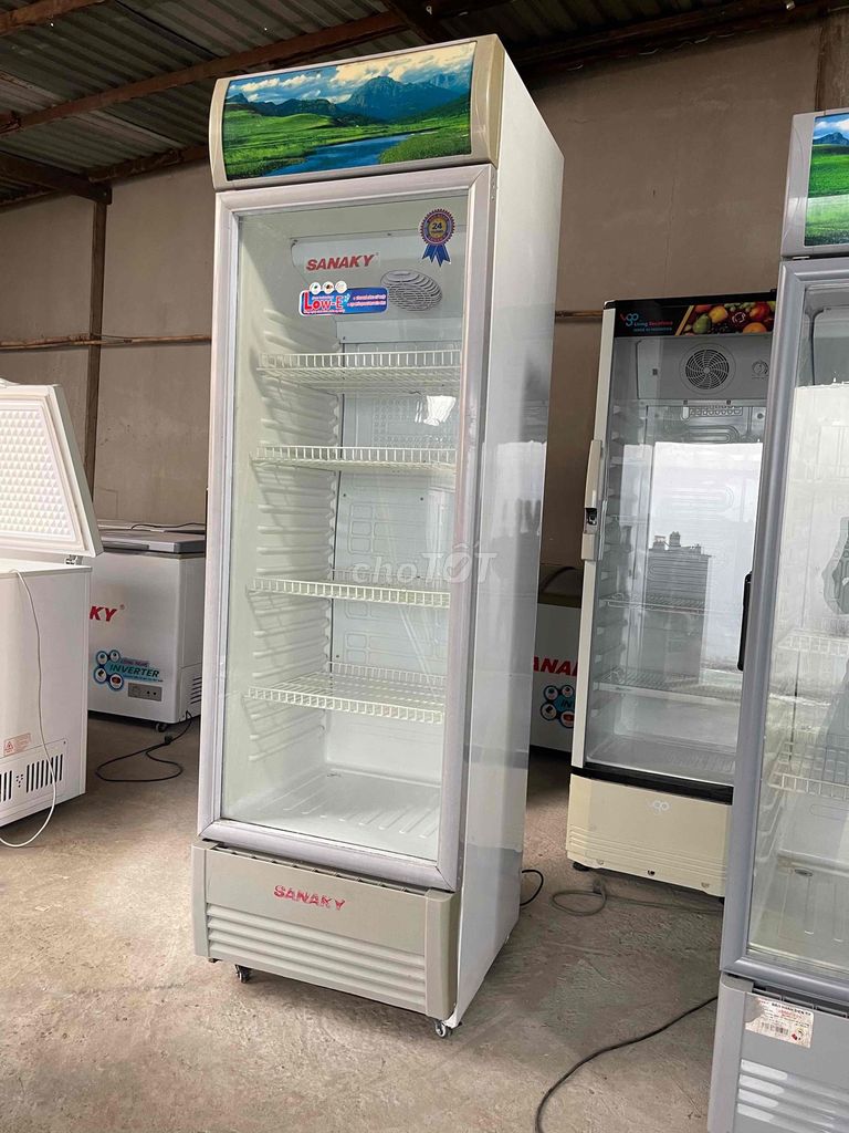 Tủ mát Sanaky 408K 400L Trắng xài ok. Mua bán Tủ lạnh tại Quận Tân Phú Tp Hồ Chí Minh được đăng bởi Điện lạnh ngon hình 1