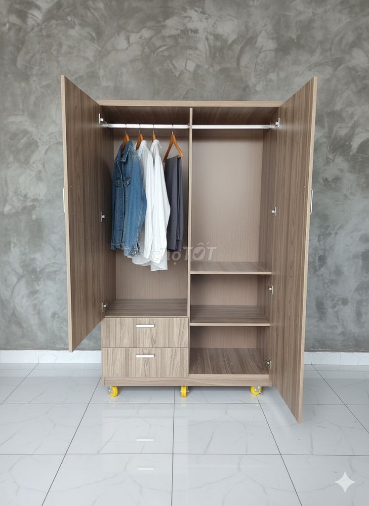 Tủ quần áo gỗ vân gỗ 1m2x2m. Mua bán Tủ, kệ gia đình tại Quận 12 Tp Hồ Chí Minh được đăng bởi BÀN TỦ KỆ TẠI XƯỞNG hình 1