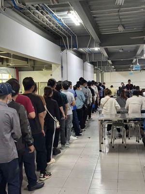 TUYỂN LĐPT 18-45 (LƯƠNG 8-13TR). Việc làm tại Huyện Bàu Bàng Bình Dương được đăng bởi Tuấn PNT