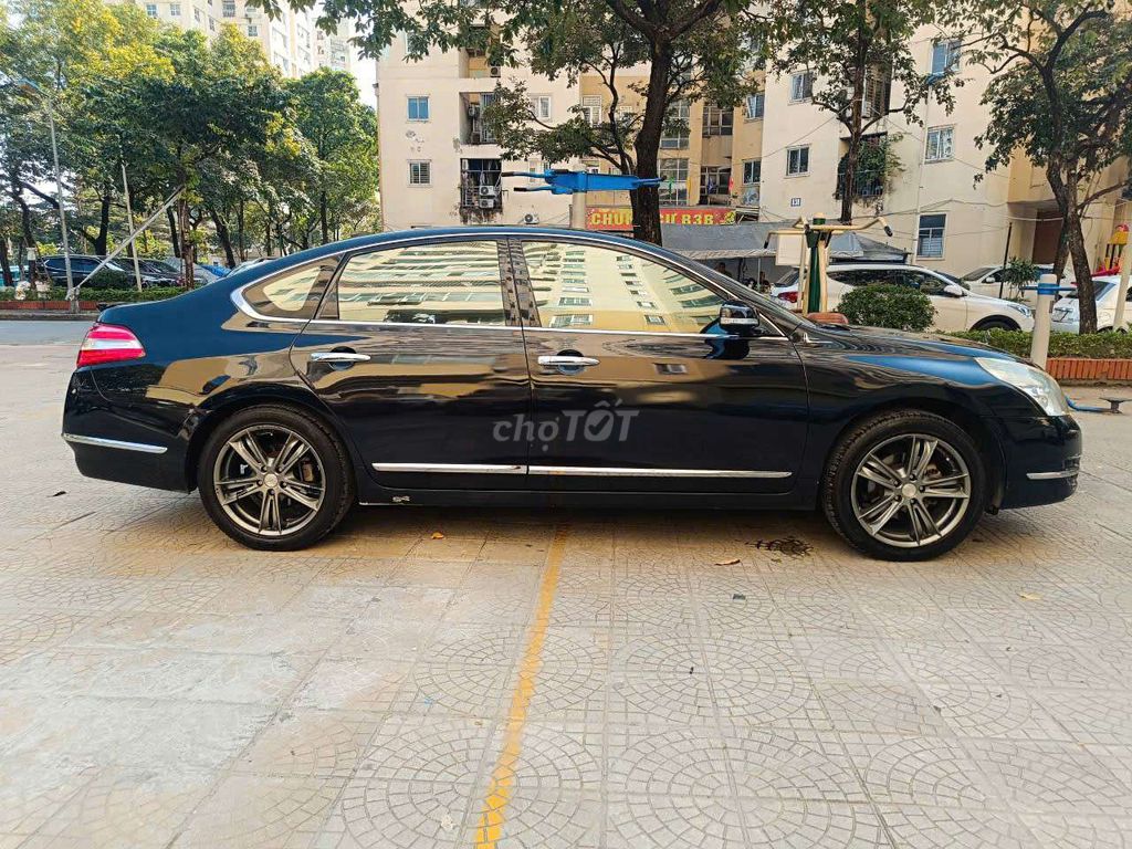 Nissan Teana 2010 Đen. Mua bán Ô tô tại Quận Cầu Giấy Hà Nội được đăng bởi Hà Châu Tuyền hình 3