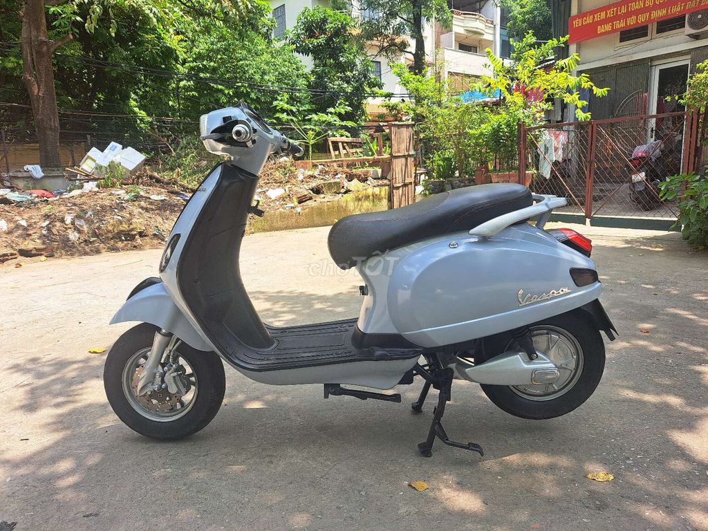 Bán xe điện Vespa đèn vuông lắp bình mới 100%