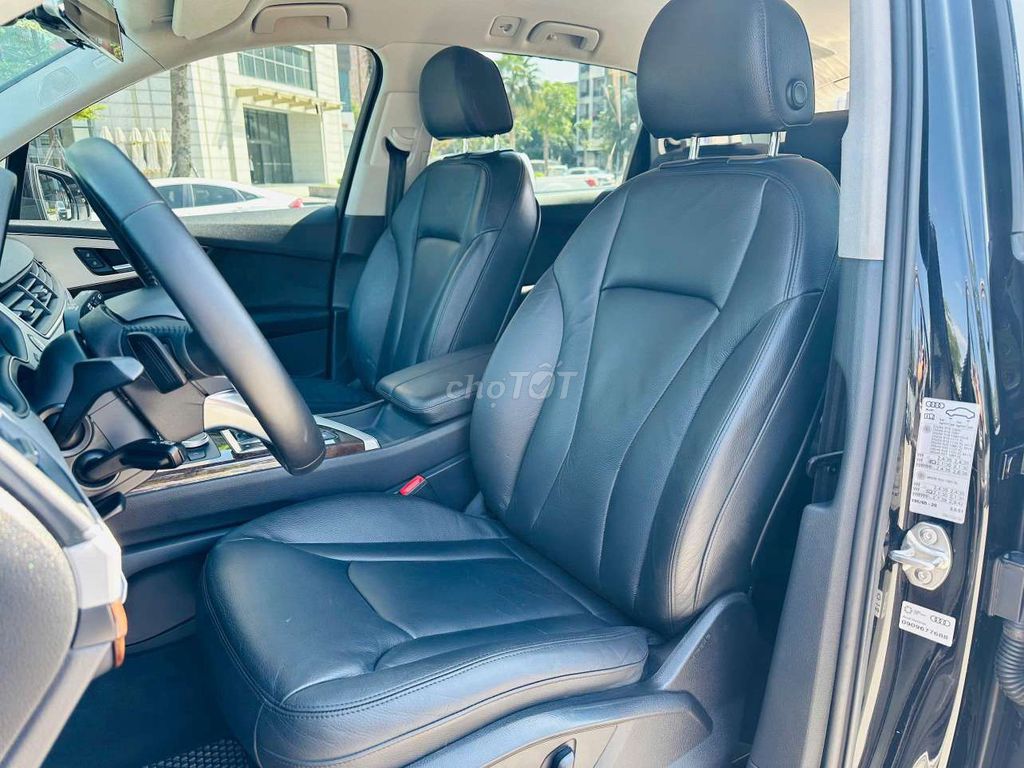 Audi Q7 2018 Sline Đen 5.2 v miles. Mua bán Ô tô tại Quận Bắc Từ Liêm Hà Nội được đăng bởi Phạm Bá Hướng hình 9