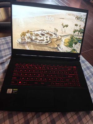 Laptop sinh viên