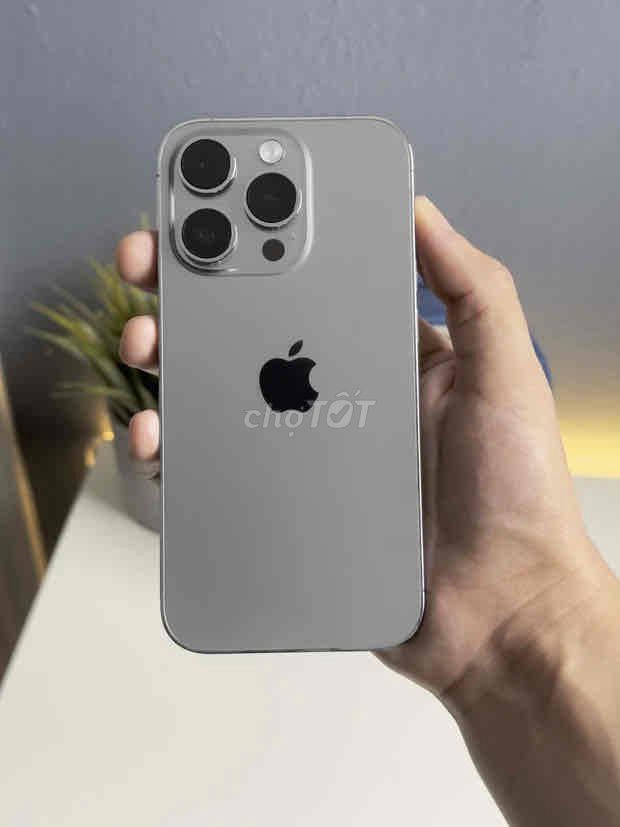iPhone 15 Pro Max 256GB Titan Tự Nhiên. Mua bán Điện thoại tại Huyện Đơn Dương Lâm Đồng được đăng bởi khanh hình 1