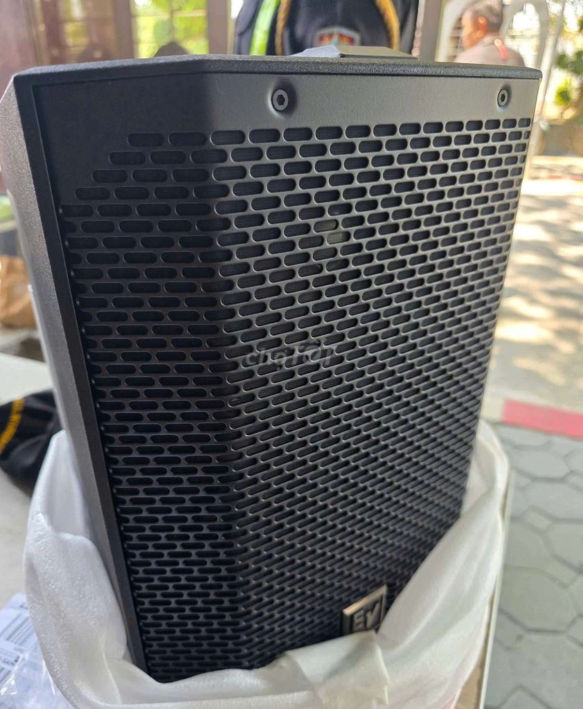 Loa Electro-Voice Everse 8. Mua bán Tivi, Âm thanh tại Huyện Xuyên Mộc Bà Rịa - Vũng Tàu được đăng bởi kiet hình 1