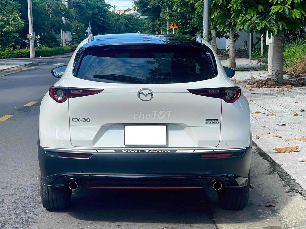 Mazda CX-30 Premium 2024 Белая 11.000 км