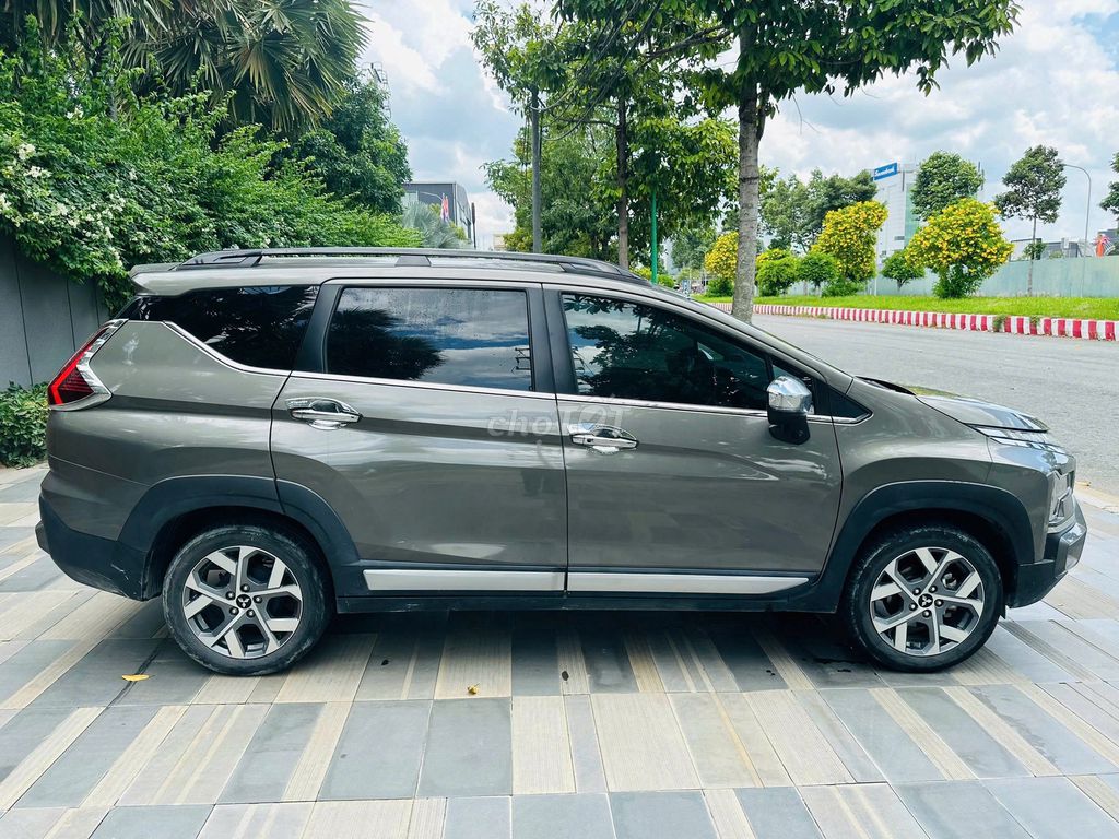 Mitsubishi Xpander Cross 2023. Mua bán Ô tô tại Quận 11 Tp Hồ Chí Minh được đăng bởi Nguyễn Ngọc Tùng hình 4