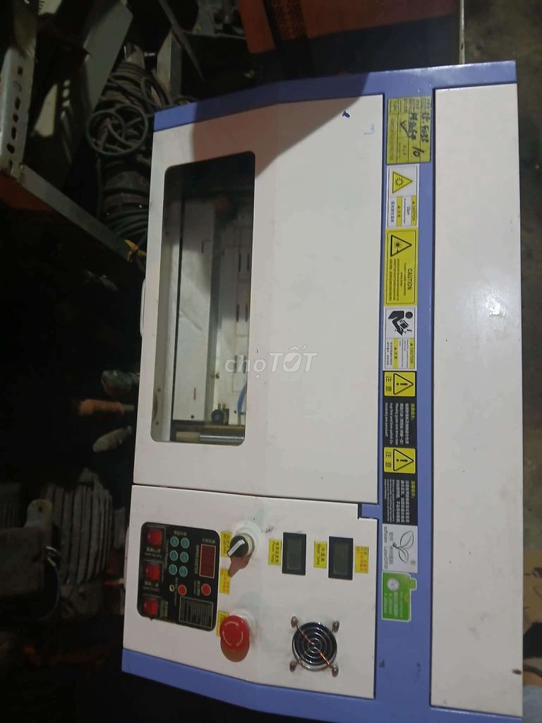 Máy cắt laser Xanh trắng. Mua bán Đồ chuyên dụng, Giống nuôi trồng tại Huyện Bình Chánh Tp Hồ Chí Minh được đăng bởi Tú hình 1