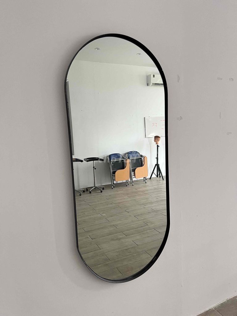 Gương đứng 1m50 60cm Kính khung kim loại Đen. Mua bán Nội thất, đồ gia dụng khác tại Huyện Long Điền Bà Rịa - Vũng Tàu được đăng bởi Anh Og hình 1