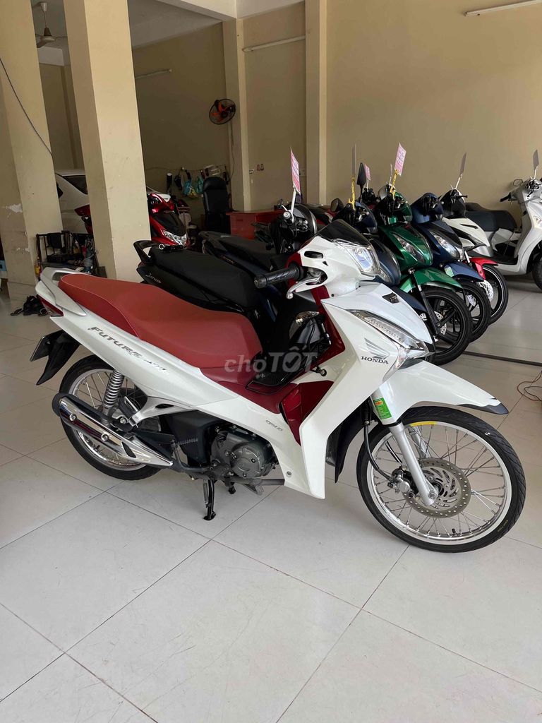 future 125cc. 2023 . máy zin im . áo đẹp ko trầy. Mua bán Xe máy tại Thành phố Rạch Giá Kiên Giang được đăng bởi XE MÁY ÚT BÉ  hình 1