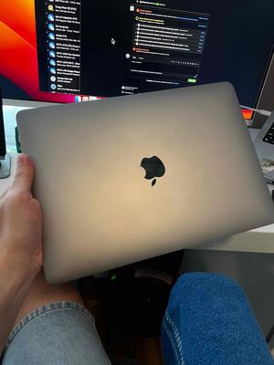 macbook pro 2019 touch bar zin bán đổi qua surface
