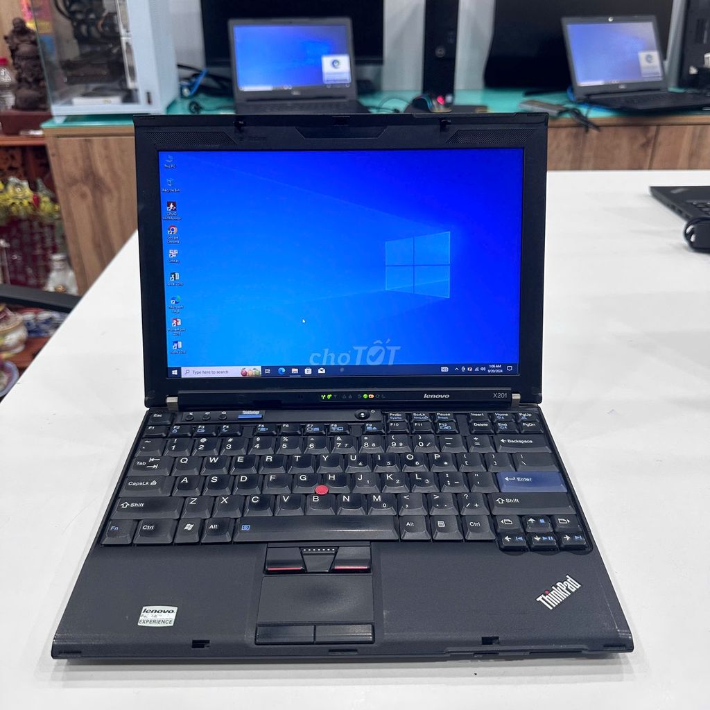 Laptop cỏ giá rẻ Lenovo X201 Core i5 thế hệ đầu