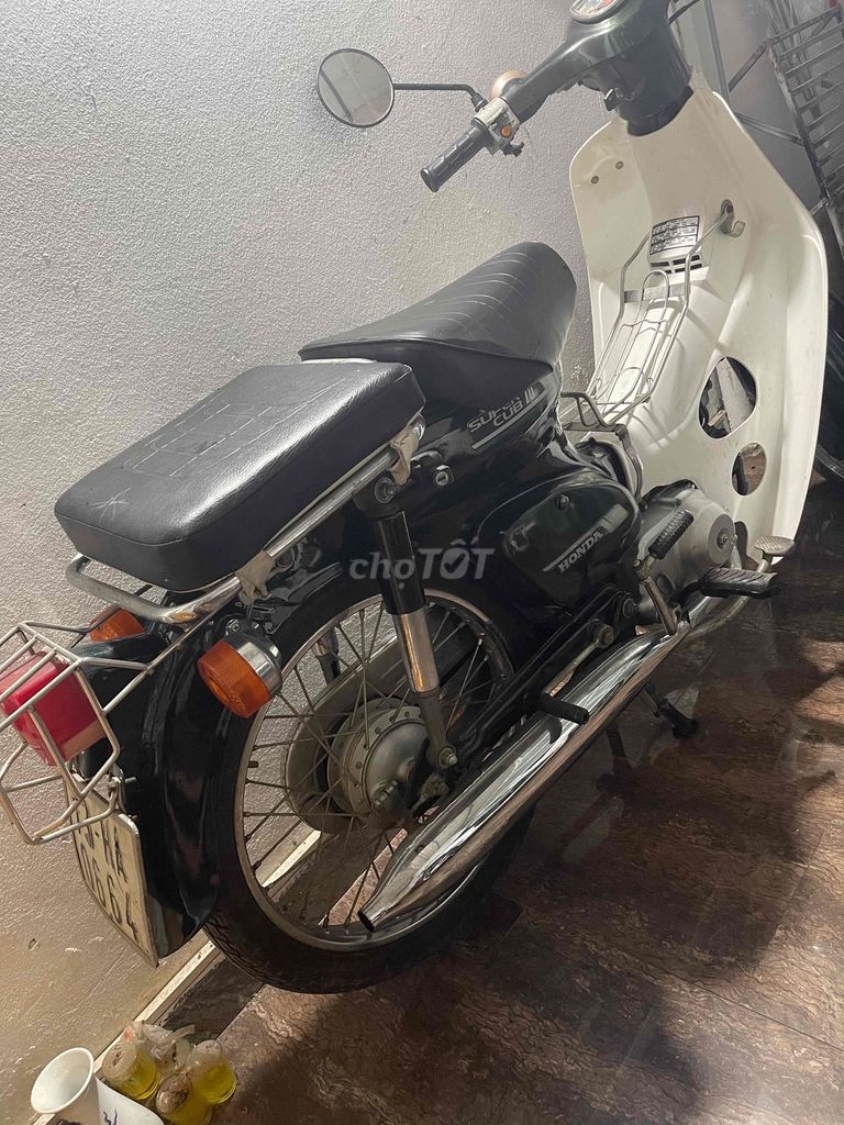 Honda Cub Nhật 81 50cc 1996 Máy Cực Ngon Xe Đẹp. Mua bán Xe máy tại Quận Hai Bà Trưng Hà Nội được đăng bởi Tuấn Giang hình 2