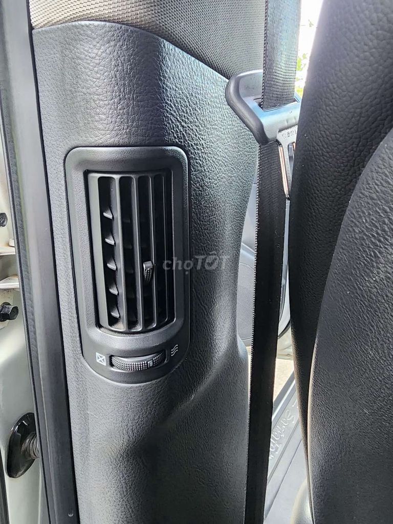 Huyndai SantaFe lăn bánh 2009 đẹp xuất sắc. Mua bán Ô tô tại Huyện Sóc Sơn Hà Nội được đăng bởi Thế Auto  hình 15