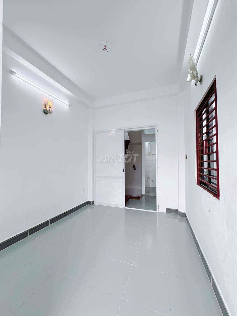 Q4, Tôn Đản, 4 Tầng, Ngang 3 x 8, Khu Dân Cư Hiện Hữu, 3.99 Tỷ Đường Tôn Đản, Phường 4, Quận 4, Tp Hồ Chí Minh Quận 4 Tp Hồ Chí Minh