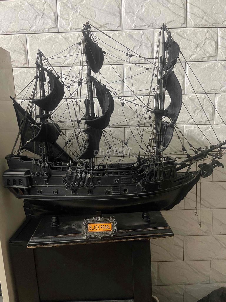 Mô hình thuyền Black Pearl Gỗ Đen. Mua bán Sở thích khác tại Quận Đống Đa Hà Nội được đăng bởi Tùng  hình 1