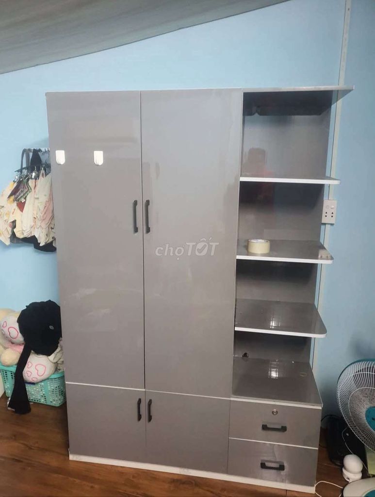 TỦ NHỰA ĐÀI LOAN 2 CÁNH 1 KỆ MÀU XÁM . Mua bán Tủ, kệ gia đình tại Quận 10 Tp Hồ Chí Minh được đăng bởi Tủ nhựa đài loan hoàng quân hình 1