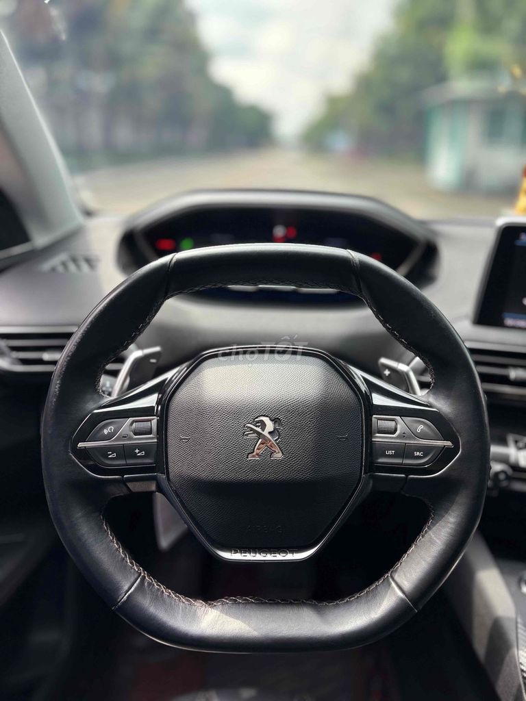 Peugeot 5008 2018-1 chủ từ đầu, bảo dưỡng hãng ful. Mua bán Ô tô tại Thành phố Dĩ An Bình Dương được đăng bởi Dương hình 8