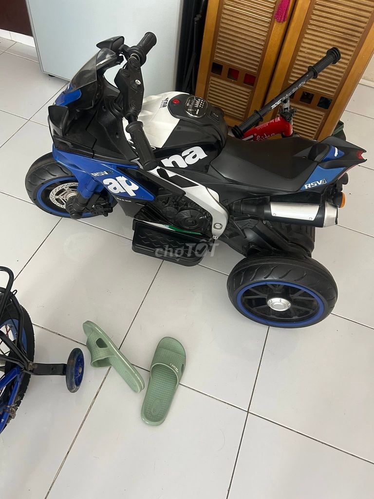 Xe máy điện trẻ em 2-6 tuổi còn mới. Mua bán Mẹ và bé tại Quận Bình Tân Tp Hồ Chí Minh được đăng bởi Hội Đồ Điện Tử hình 1
