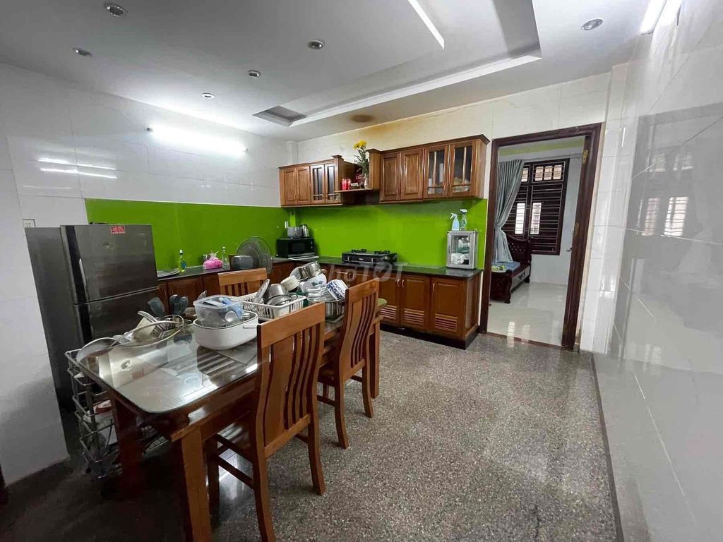 Аренда · 3 комн. · 90 м² · Quận Ngũ Hành Sơn, ул. Đường Minh Mạng