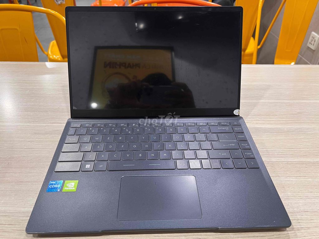 MSI Modern 14 i5-1155G7 8GB/512GB. Mua bán Laptop tại Huyện Bình Chánh Tp Hồ Chí Minh được đăng bởi dung nguyen hình 1