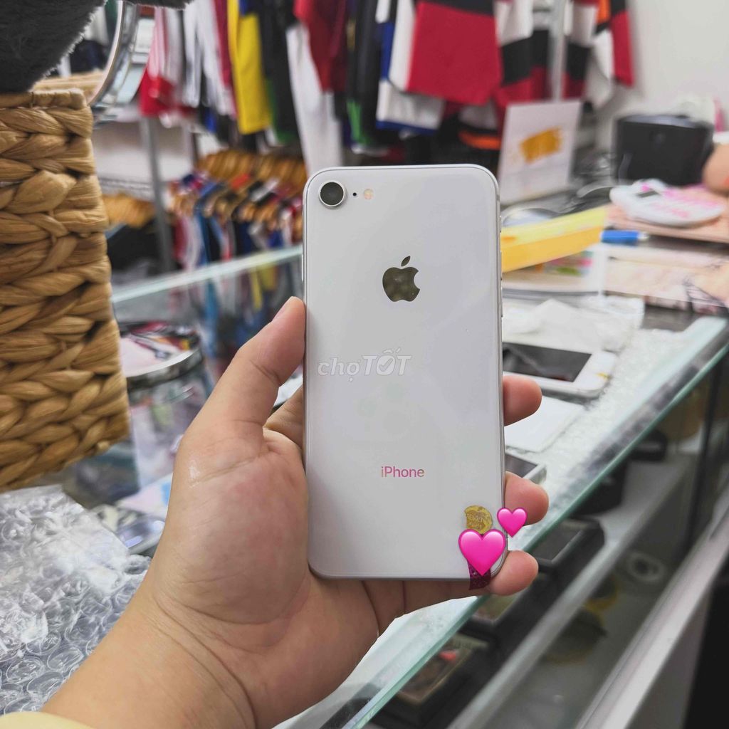 Apple iPhone 8 64GB Trắng 99%. Mua bán Điện thoại tại Quận 5 Tp Hồ Chí Minh được đăng bởi Hồ khanh hình 1