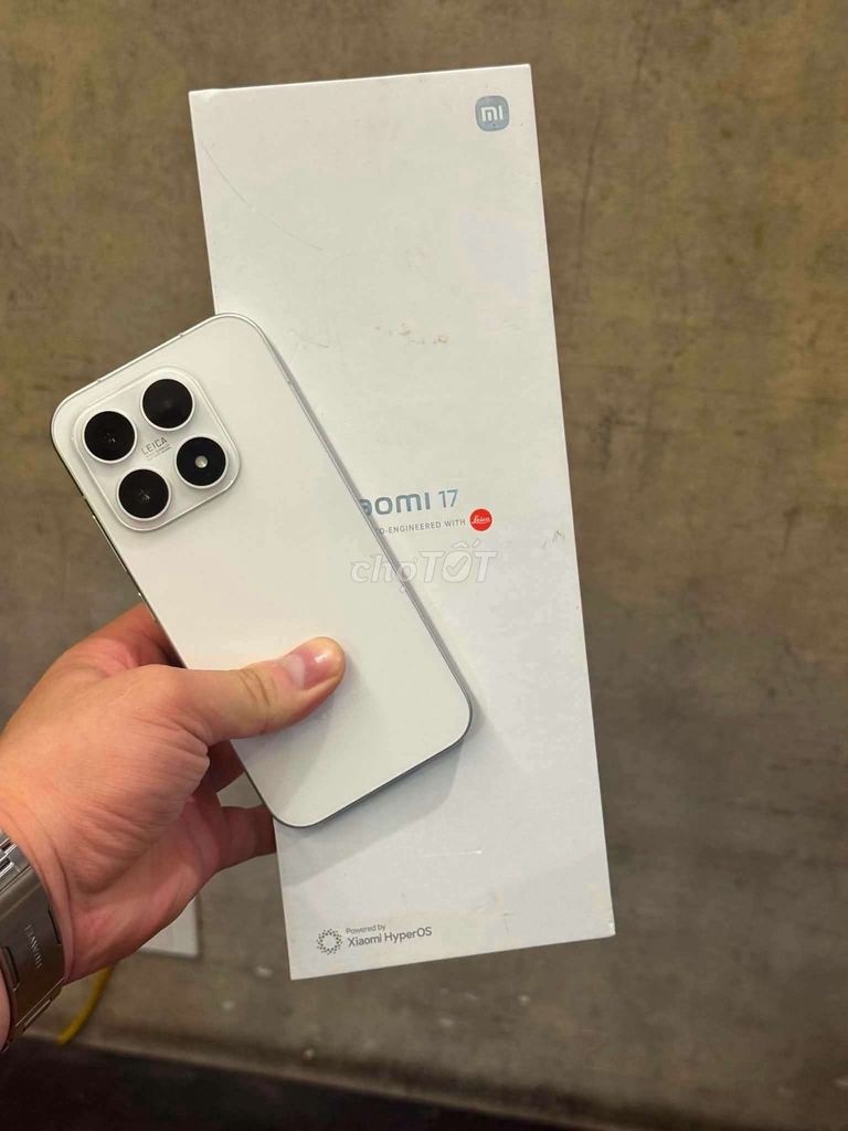 Xiaomi Mi 17 Snapdragon 8 Gen 5 Trắng 12GB. Mua bán Điện thoại tại Thành phố Tân An Long An được đăng bởi Nguyễn trung toàn hình 1