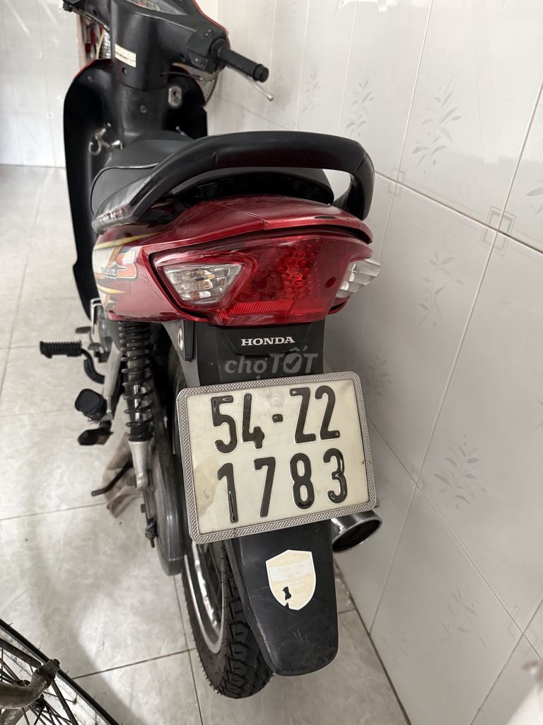 Honda Wave 100cc 2008 красно-серо-чёрный 82000 км